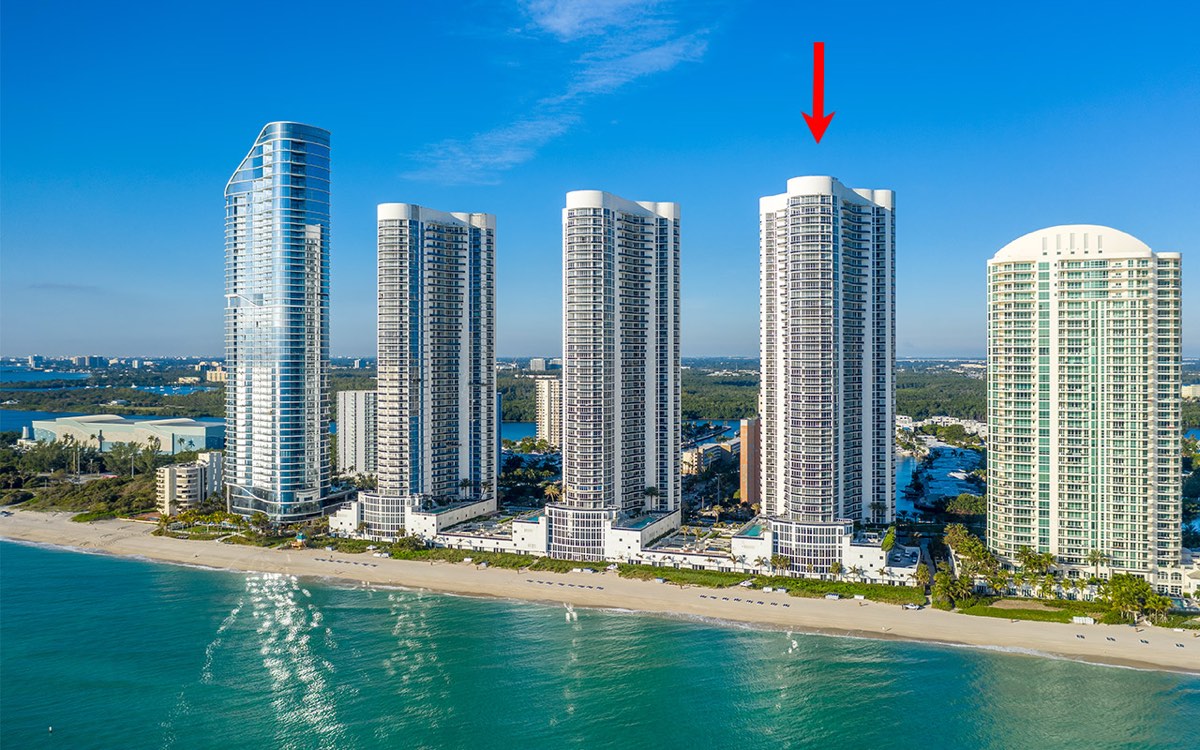 Trump Towers Sunny Isles photo 4