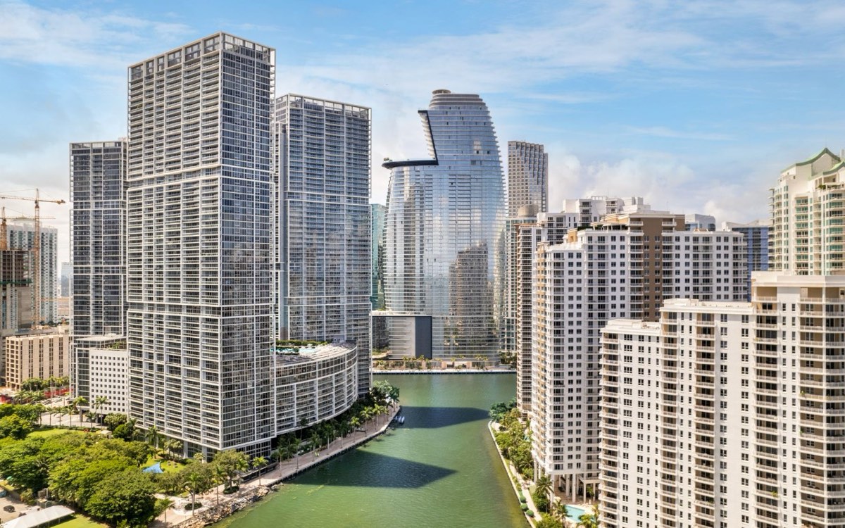 Aston Martin Residences, foto 4