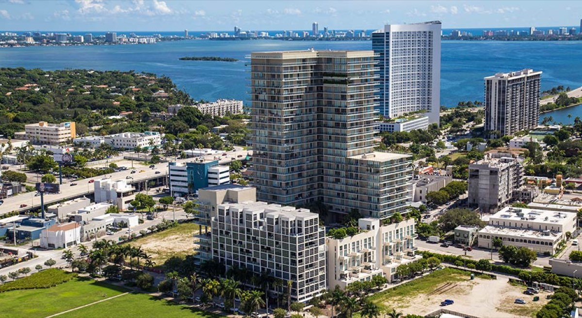 2 Midtown - The Midrise, foto 2