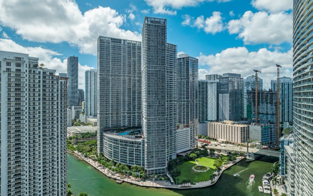 Icon Brickell photo 2