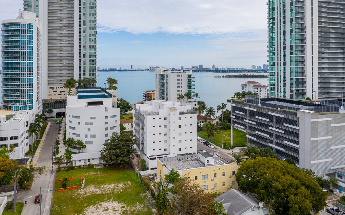 Emilia Edgewater, foto 2