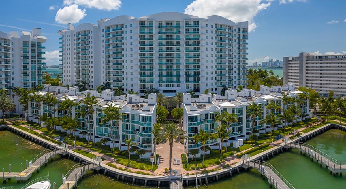 360 Condo C, foto 2