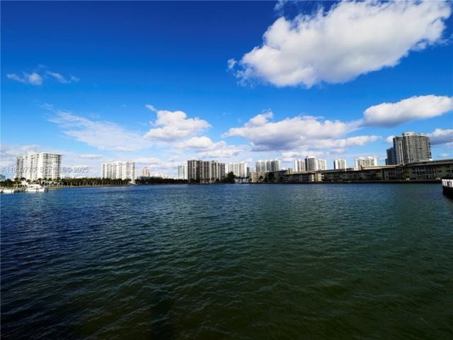 Point East photo 5