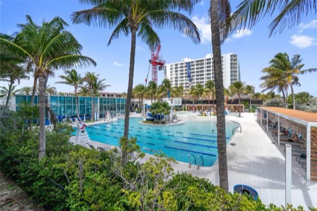 Manatee, 9273 Collins Ave