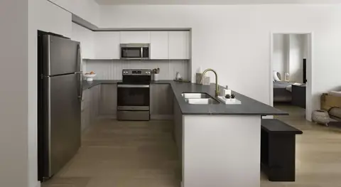 Biscayne 112, photo 3 of 12