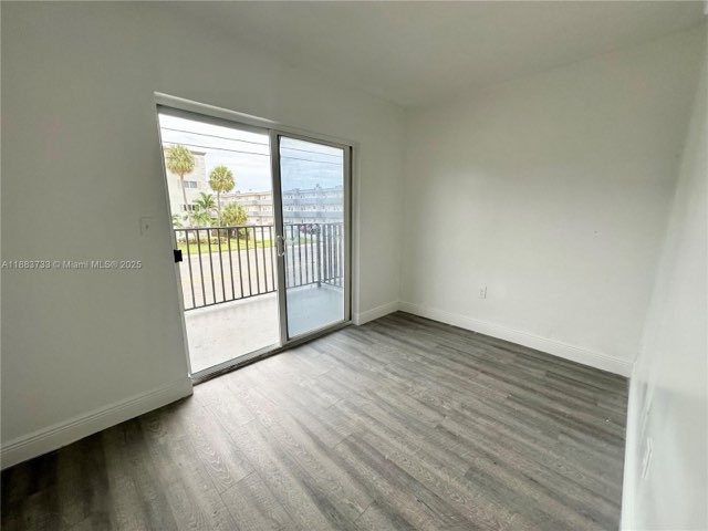 Gold King Apartments
