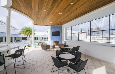 SoMa at Brickell Apartments, photo 3 of 12