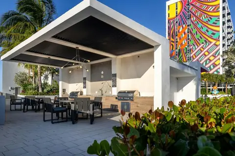 AMLI Midtown 29, photo 4 of 12