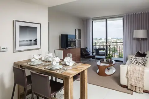 InTown Apartments, photo 3 of 12