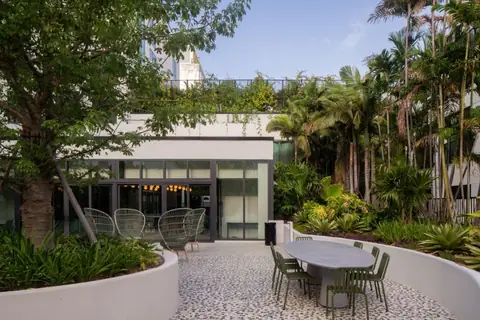 Wynwood Plaza Residences, photo 5 of 12