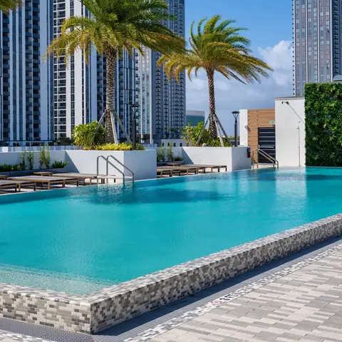 Bezel at Miami Worldcenter (fka Luma), photo 2 of 7