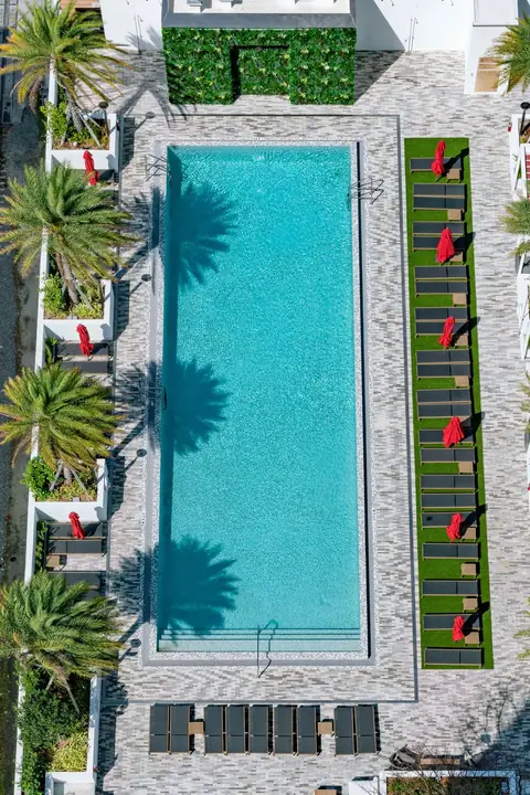 Bezel at Miami Worldcenter (fka Luma), photo 4 of 7