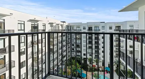 Leksa at CityPlace Doral